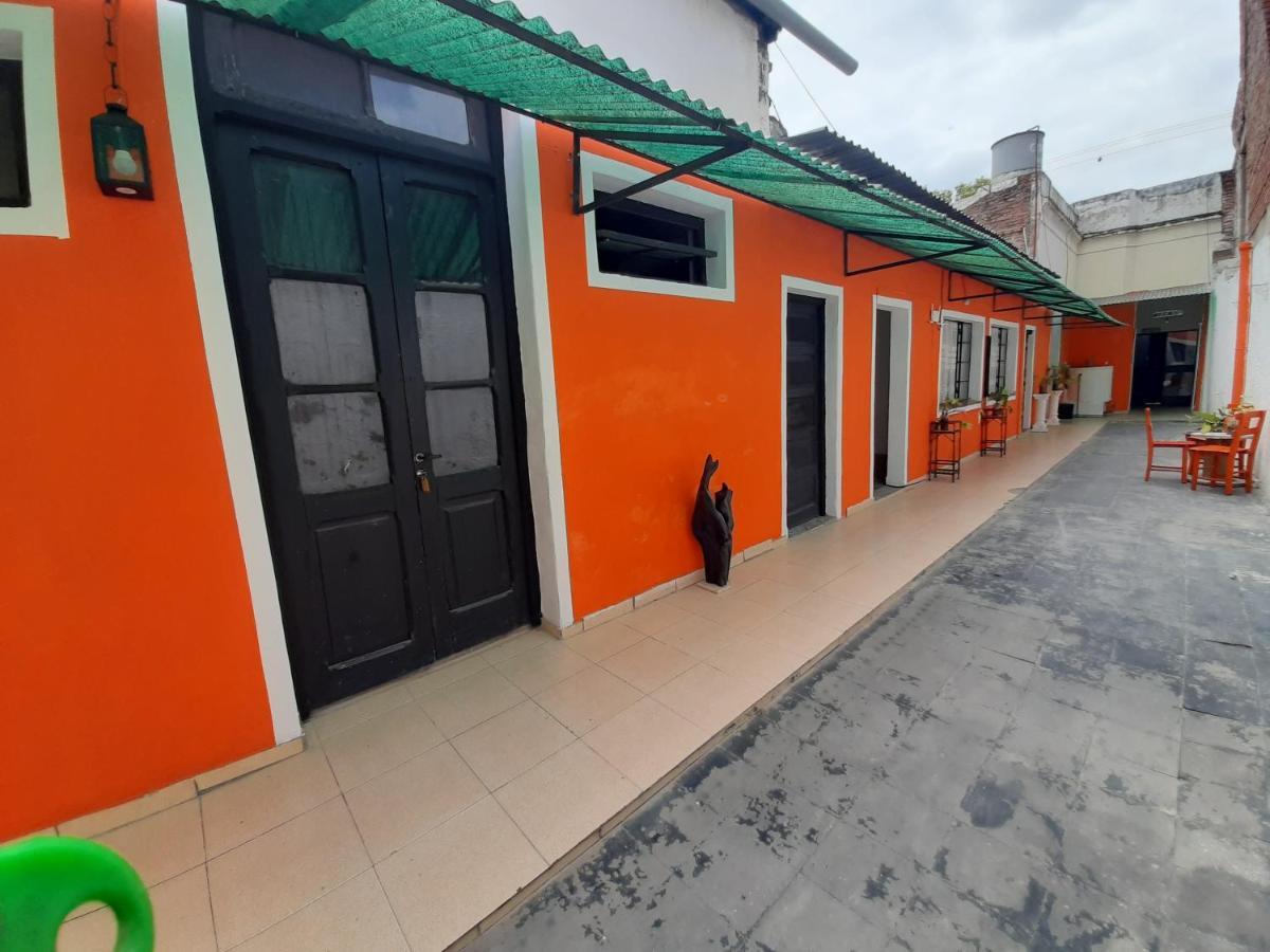 Plaza Hostel Sj 2 Salta Eksteriør bilde