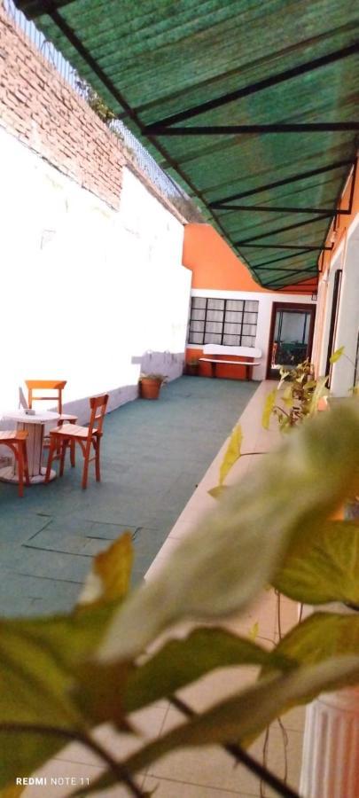 Plaza Hostel Sj 2 Salta Eksteriør bilde