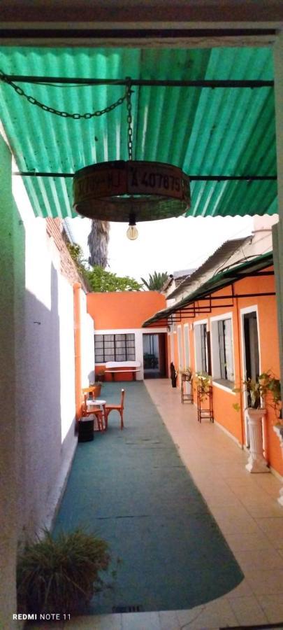 Plaza Hostel Sj 2 Salta Eksteriør bilde
